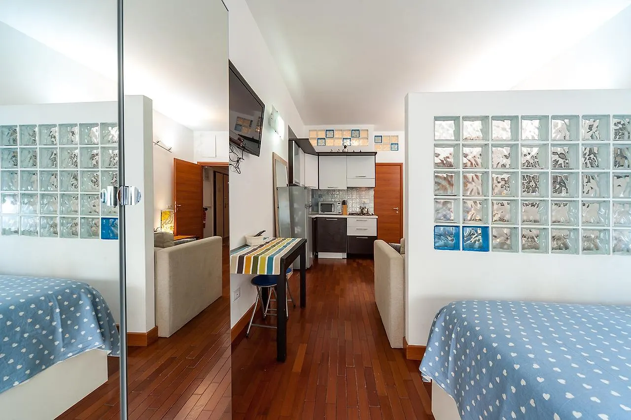 דירות Roman Holidays - Flat Close To St Peter רומא